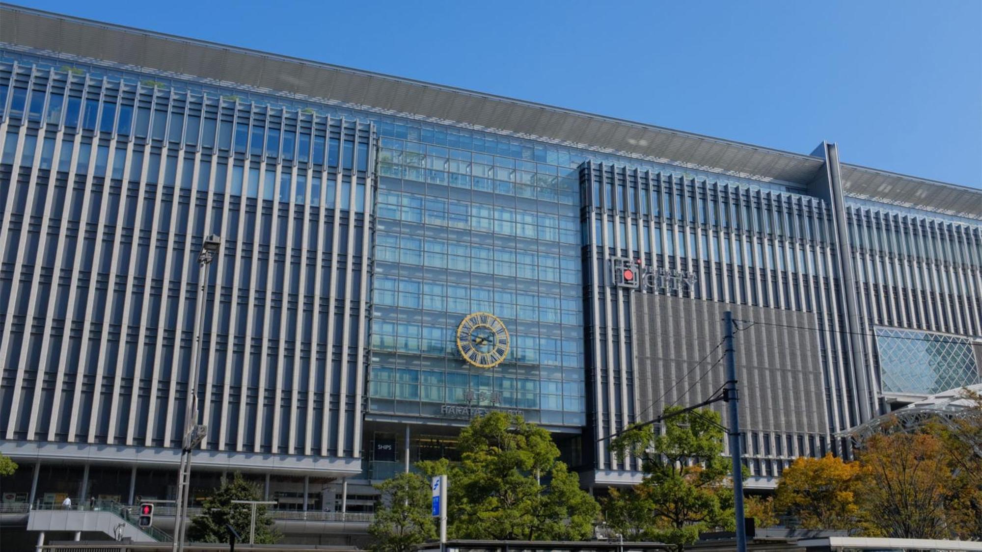 Toyoko Hakata-eki Bus Terminal Mae 3* 福冈